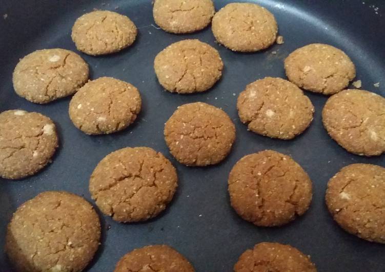 Recipe of Ultimate Chewy and Crunchy  Peanut Cookies