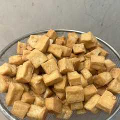 รูปของ 2026/14 Tahu Goreng Bawang Uyah