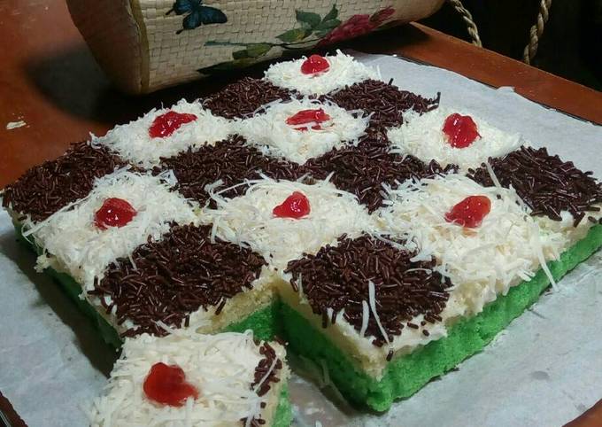 Resep Cake potong vanilla pandan oleh Yetti Pujilestari Resep Cake potong vanilla pandan oleh Yetti Pujilestari