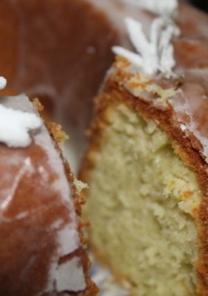 Foto de Bolo de Azeite de Oliva com Alecrim e Limão Siciliano
