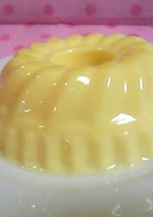 A picture of Simple Bavarian Cream.