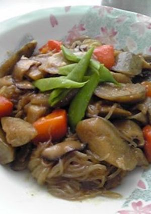 A picture of Simmered Pork Belly and Burdock Root.
