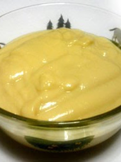 A picture of Easy Custard Cream with a Whole Egg.