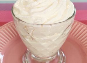 Foto principal de Crema chantilly firme