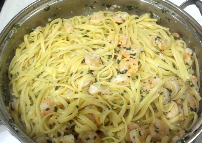 Simple Way to Make Ultimate Shrimp Lemon Pepper Linguini