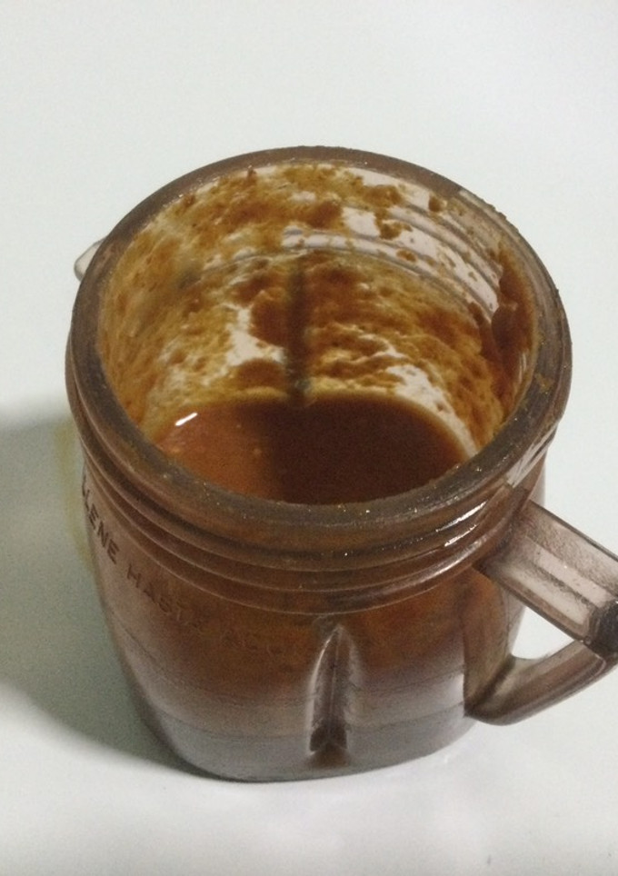 Una foto de Salsa macha de chile serrano