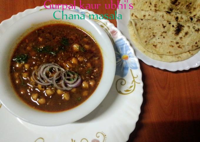 'Chana masala' (White chickpeas masala)