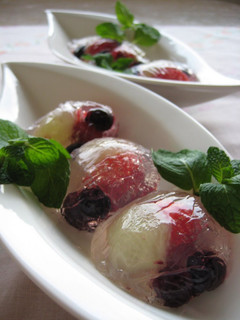 A picture of Soda and Fruit Jello Drops.