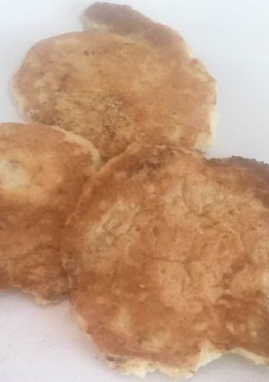 A picture of Matzo Meal-Puff Pancakes adapted from the Settlement Cookbook-1965.