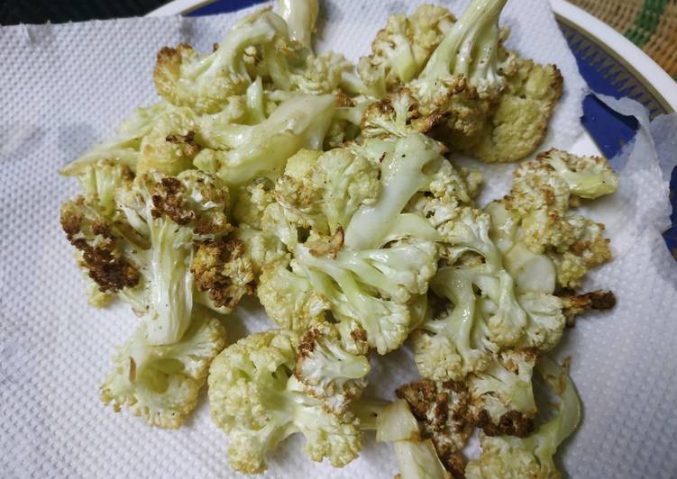 Mommy's simple air fryer cauliflower