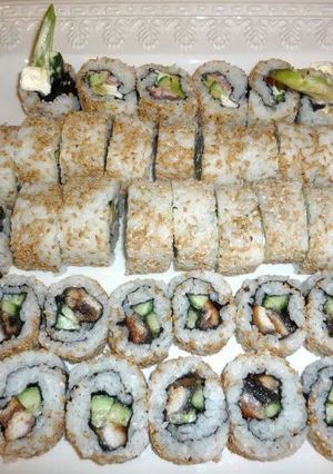 A picture of California Rolls (Popular in the States).