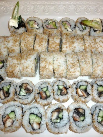 Easy Ways Prepare Recipes California Rolls (Popular in the States) the Delicious Make You Drink.