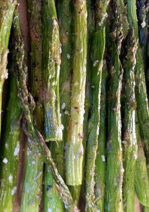 A picture of Marinated Asparagus.
