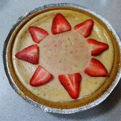 A picture of Sarah's Simple Strawberry Cheese Cake.