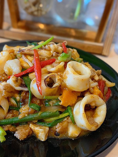 A picture of หมึกผัดไข่เค็ม +หมูสับหน่อยๆ😂.