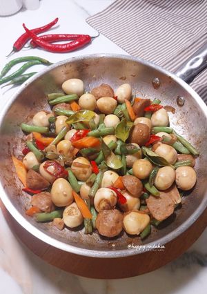 Foto resep Tumis Telur Puyuh Bakso