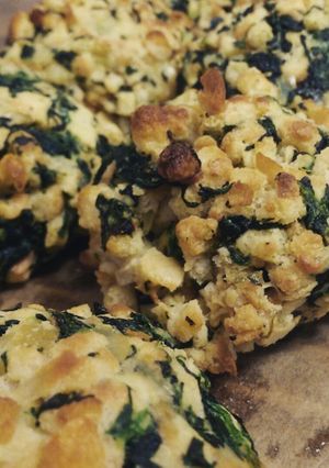 A picture of backed spinach dumplings.
