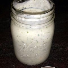 A picture of Ranch Dressing.