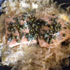 A picture of Basil Salmon With Capers and Avocados.