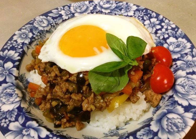 Recipe of Perfect Easy Pad Ga Prao with Vegetables