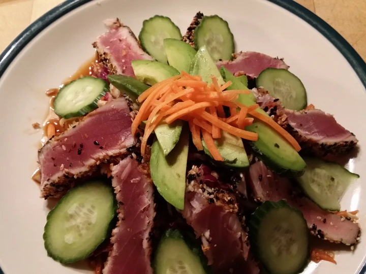 Simple Way Make Recipe Sesame Crusted Seared Ahi Tuna Salad that is Delicious, Can Spoil the Tongue}