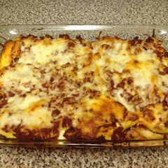 A picture of Yummy Stuffed Shells With Ground Beef.