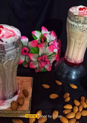 A picture of Almond Custard Milkshake.