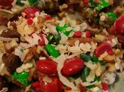 A picture of christmas cookies