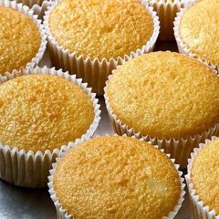 A picture of Easy Fairy Cakes.