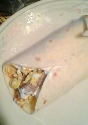 A picture of Dad's Breakfast burritos.