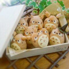 Totoro Roll Bread A picture of Totoro Roll Bread.