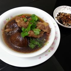 Herbal Pork Soup / Bak Kut Teh With Shitake Mushroom A picture of Herbal Pork Soup / Bak Kut Teh With Shitake Mushroom.