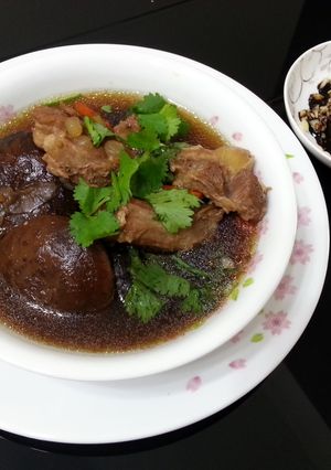 A picture of Herbal Pork Soup / Bak Kut Teh With Shitake Mushroom.