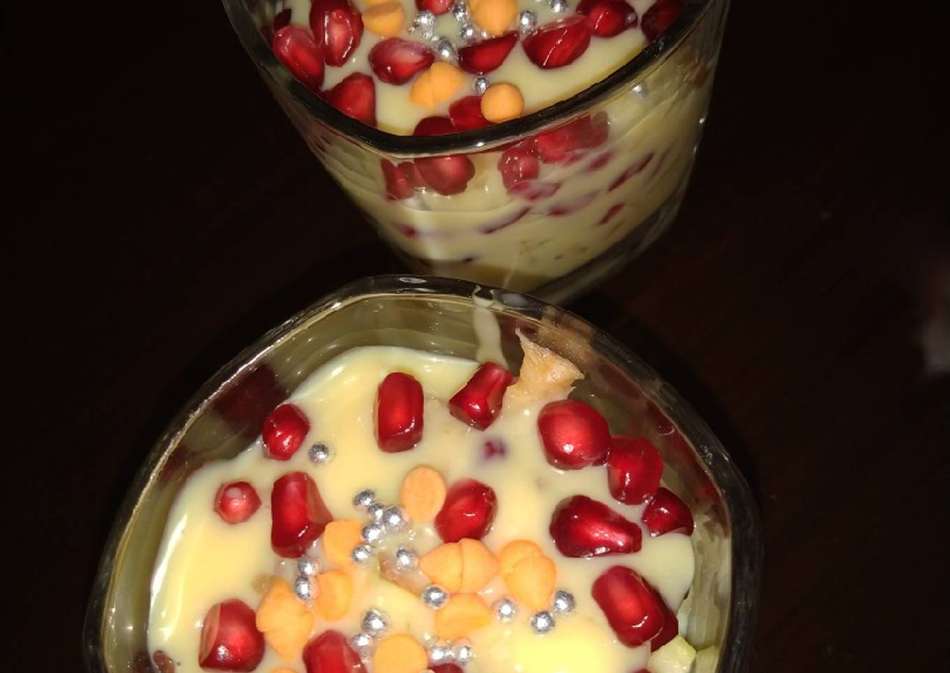 Fruits custard shots