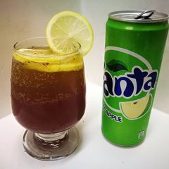 A picture of Cranberry juice.