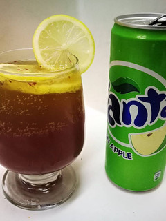 A picture of Cranberry juice.