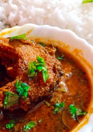 बिहारी फिश करी (Bihari fish curry recipe in Hindi) रेसिपी मुख्य फोटो