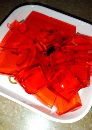 A picture of Strawberry Crystal jelly.
