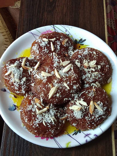सूजी मालपुआ (Suji malpua recipe in hindi) रेसिपी मुख्य फोटो