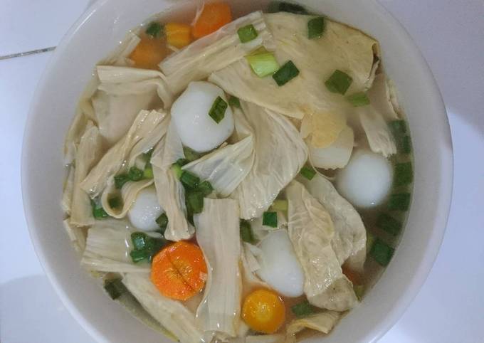 Resep Sup Kembang Tahu Bakso Oleh Santy Then Cookpad