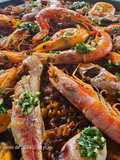Arroz seco con salmonetes