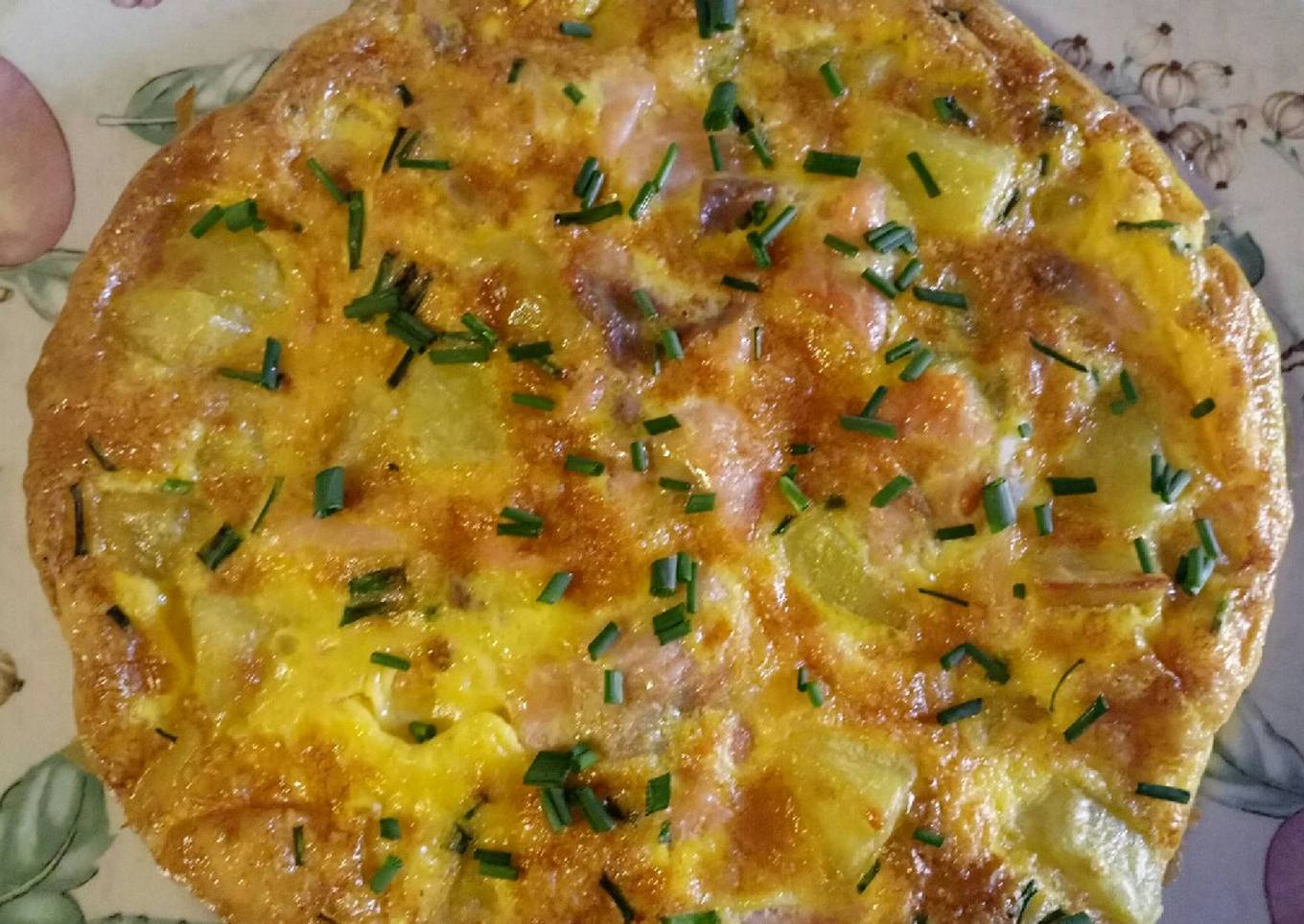 Smoked salmon and potato frittata