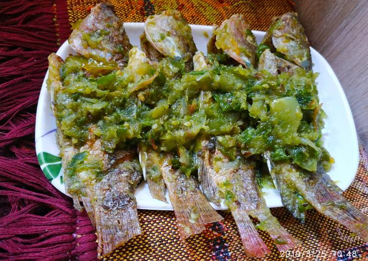 Bumbu Membuat Mujair sambal ijo Lezat