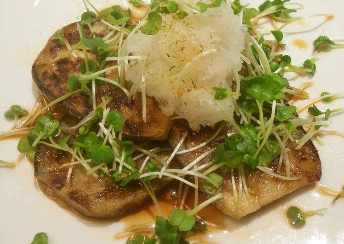 Light Tasting Round Eggplant Steak