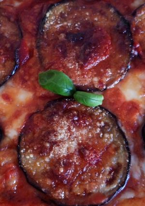 A picture of Parmigiana in crosta.