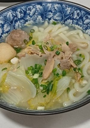 Foto resep Udon rebus topping ayam suwir