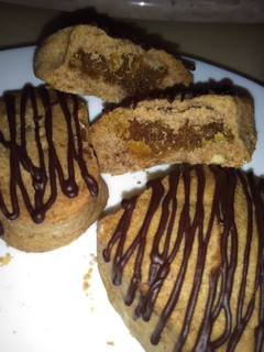 A picture of Chocolate Pineapple Tarts.