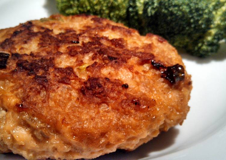 Simple Way to Prepare Ultimate Super Salmon Cakes for Picky Kids