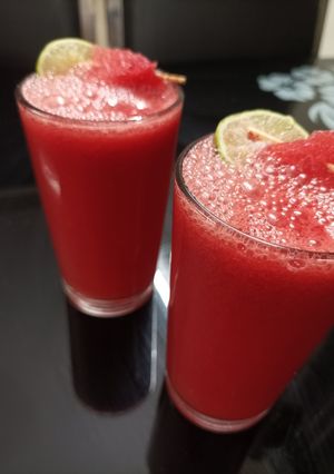 A picture of Watermelon juice.
