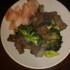 Low calorie beef & broccoli A picture of Low calorie beef & broccoli.